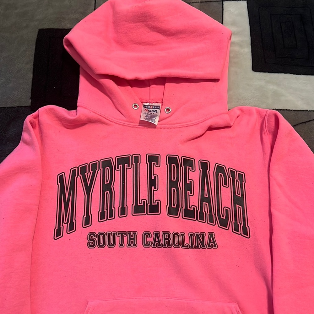 Oversized Small sweater. Used a couple of times in very good condition